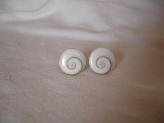 clous d'oreilles oeil de shiva